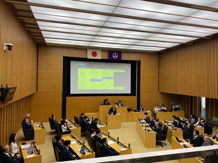 東京・千代田区議会(6月25日撮影)