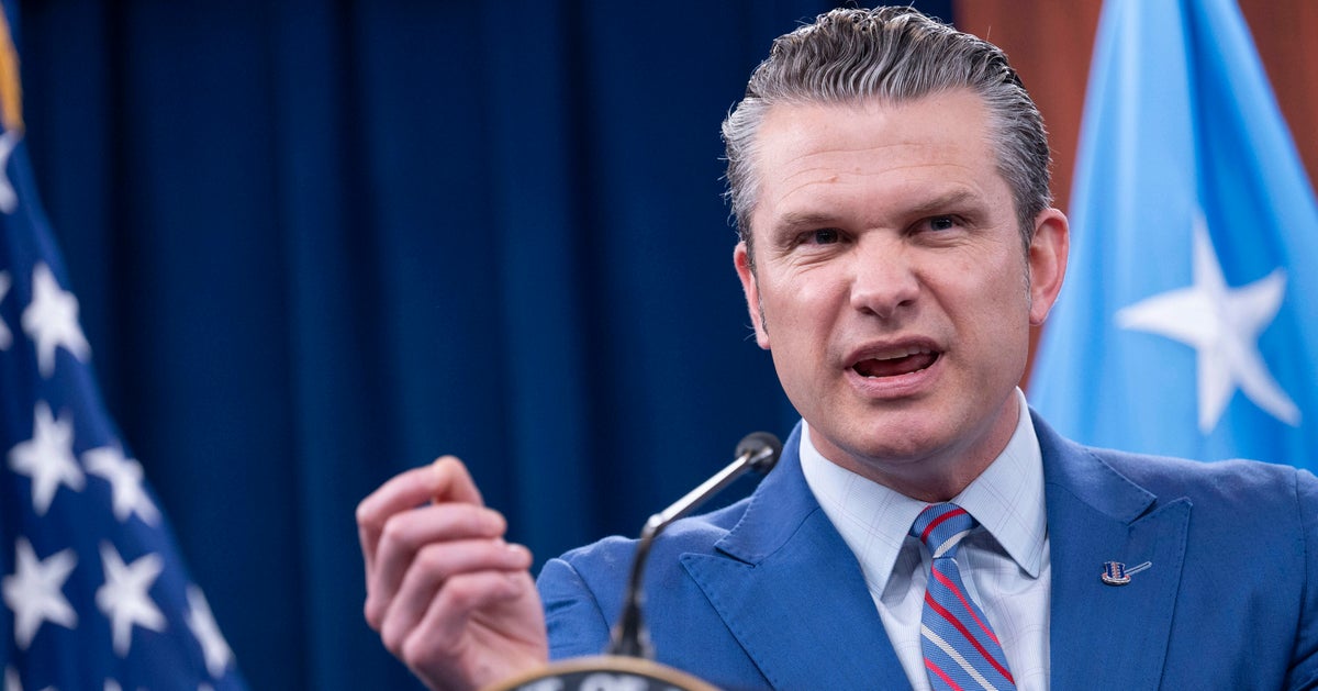 Fox Host Offers Scathing Advice For ‘Triggered’ Pete Hegseth