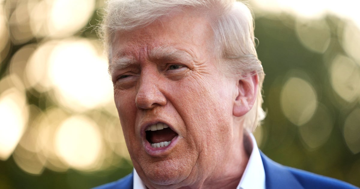 'How Is This Legal?': Critics Say Trump's Latest 'Grift' Literally Stinks