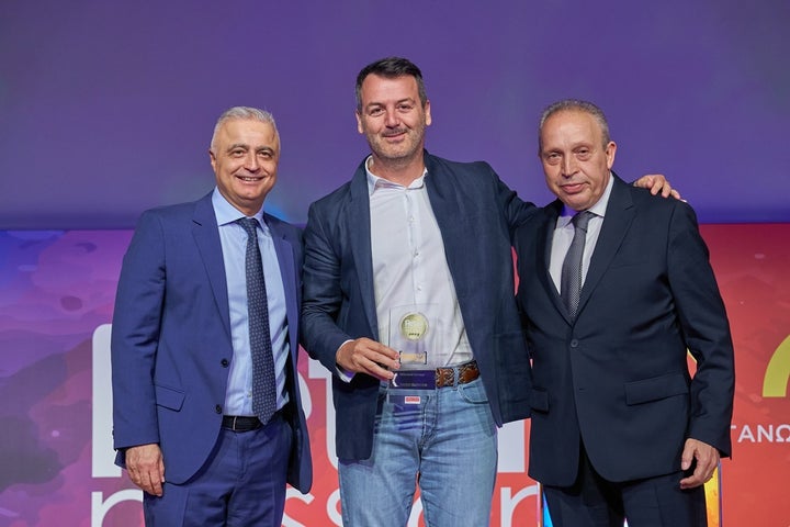 Retailer of the Year- Λάζαρος Τσαβδαρίδης, Κώστας Γεράρδος, Βαγγέλης Παπαλιός