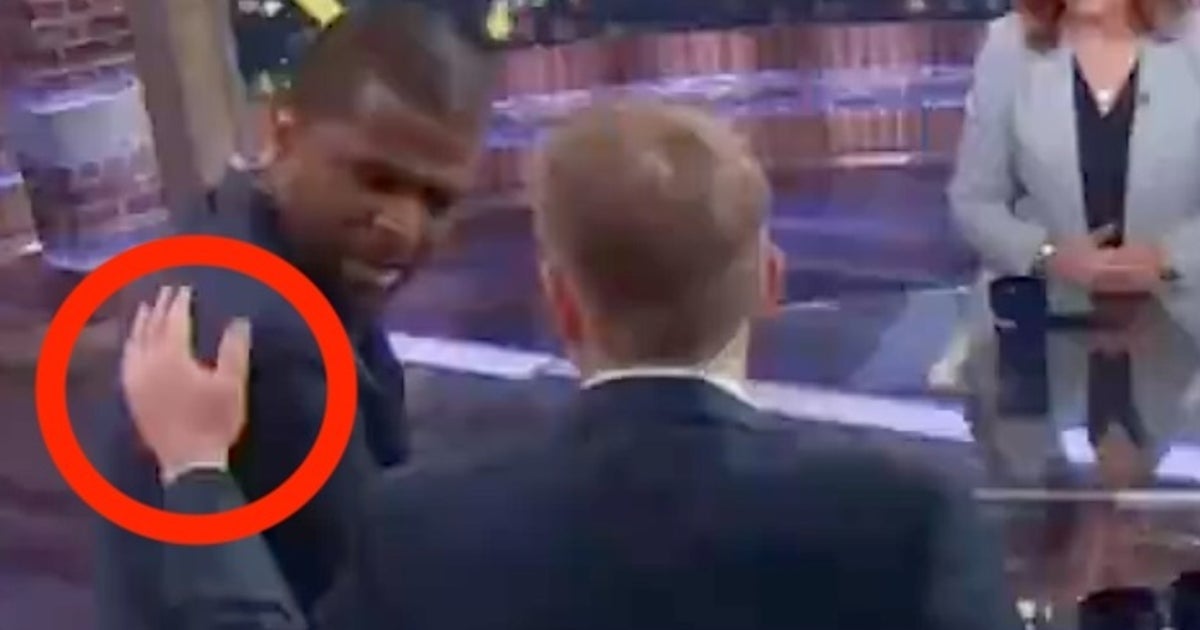 'Can You Not Touch Me?': CNN Segment Turns Testy With Scott Jennings, Bakari Sellers