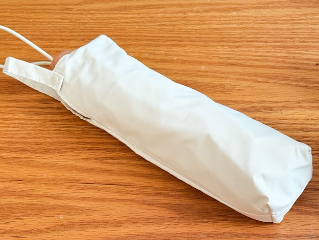 ユニクロの「UVカットコンパクトアンブレラ/遮熱」