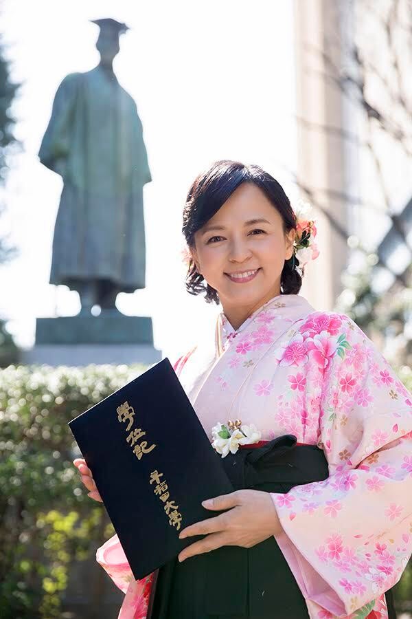 大学院修了式に出席したいとうさん