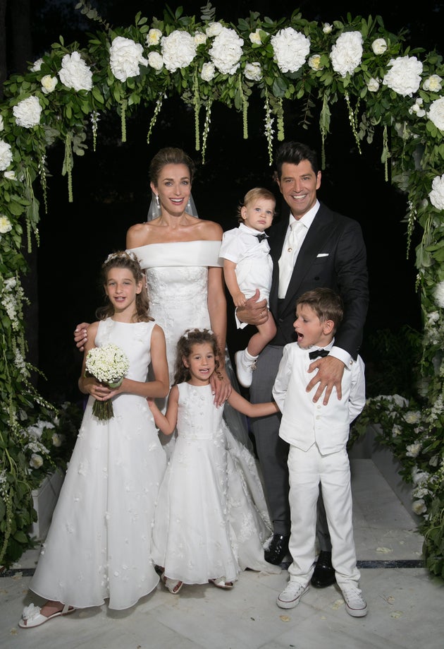 Ο γάμος του Σάκη Ρουβά και της Κάτιας Ζυγούλη.