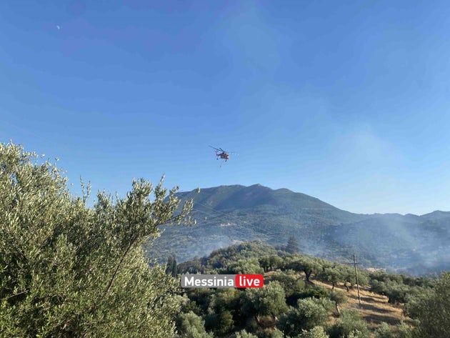 Υπό έλεγχο η μεγάλη φωτιά στο Μίλα Οιχαλίας-“Στη μάχη” 45 πυροσβέστες και 10 εναέρια μέσα