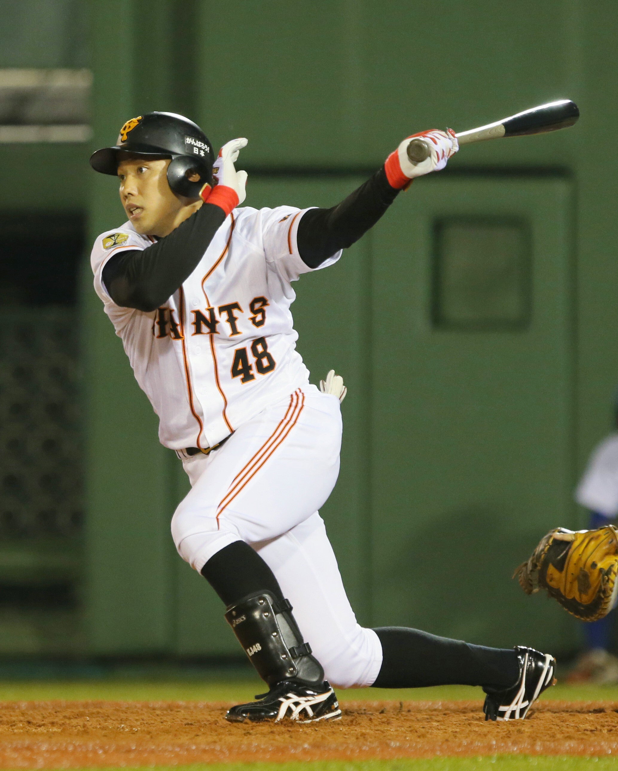 巨人・矢野謙次打撃コーチ、東京・新橋の名物を差し入れて勝利