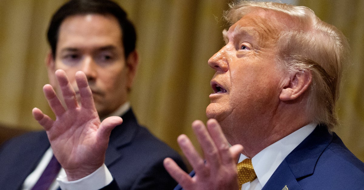 https://img.huffingtonpost.com/asset/686e26bc1b0000ab4517b445.jpeg?cache=vBOFsqxJA5&ops=1200_630