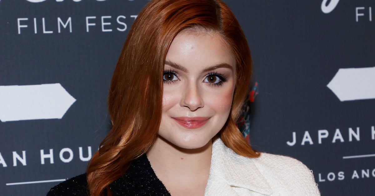 'Modern Family' Star Ariel Winter Grapples With Childhood Fame: 'I Am Familiar With Male Predators'
