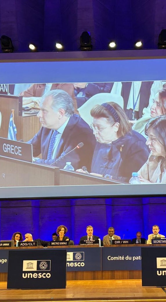 H Υπουργός Πολιτισμού Λίνα Μενδώνη ευχαριστεί όσους συνετέλεσαν σε αυτή την επιτυχία της χώρας μετά την αναγγελία της εγγραφής