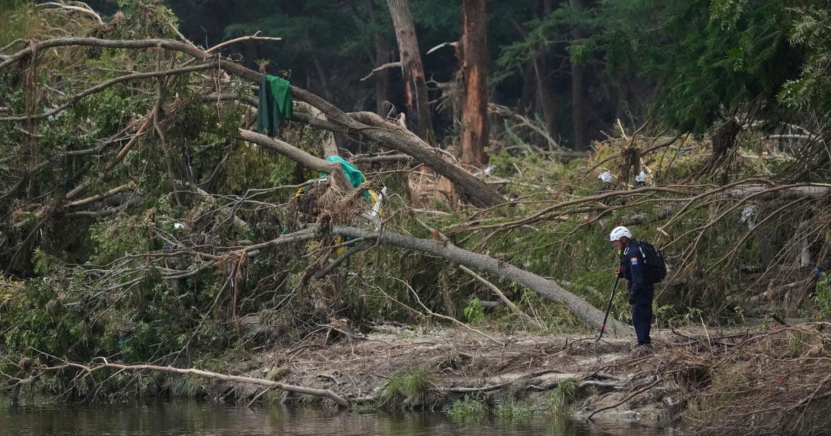 Search For Texas Flood Victims Paused As Heavy Rains Bring New Threat Of ...