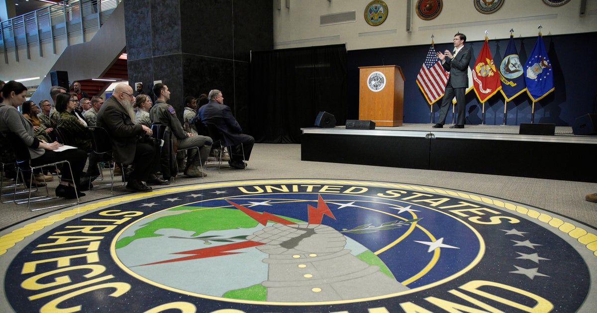 Retired Army Officer Pleads Guilty To Sharing Classified Info On Dating ...