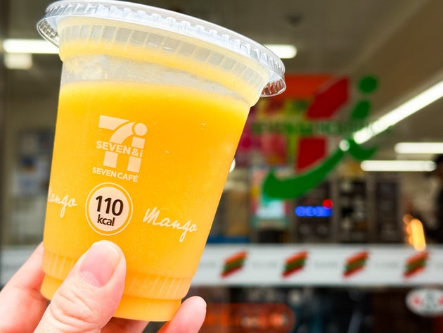 セブンイレブンの「マンゴー＆マンゴースムージー」