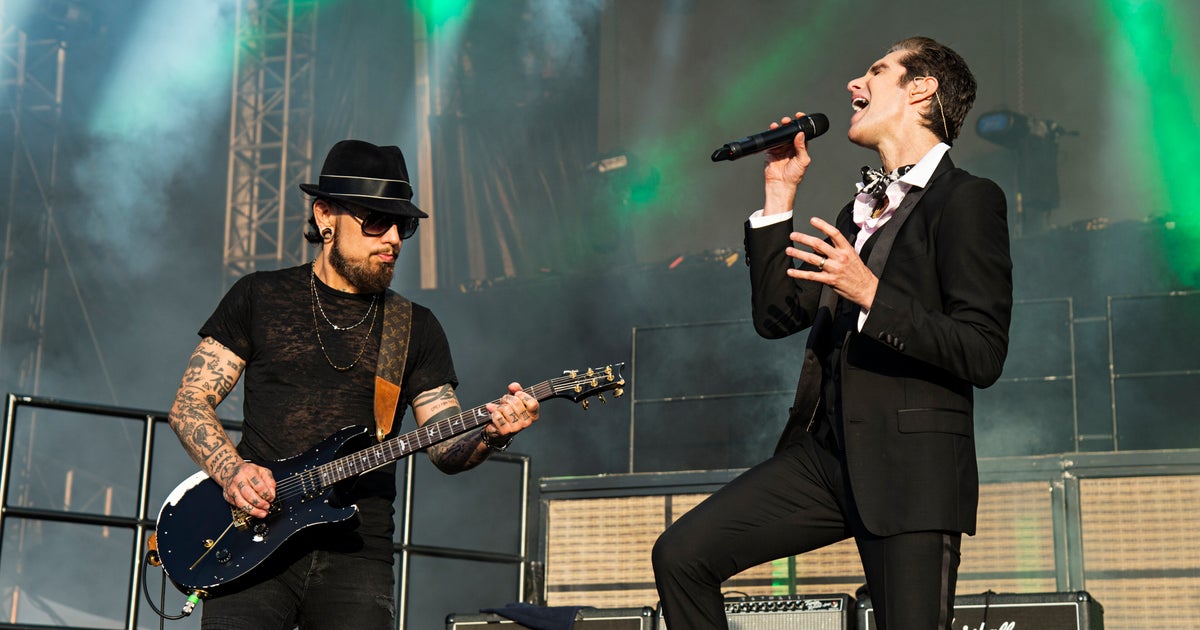Jane's Addiction Bandmates Sue Each Other Over Onstage Fight That Ended Tour