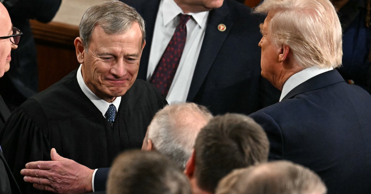 https://img.huffingtonpost.com/asset/6878f6501600000e2c42d21c.jpeg?ops=1200_630