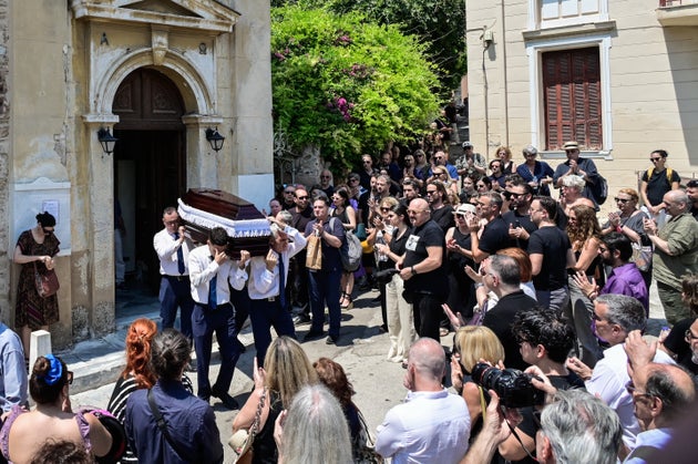 Στην Πλάκα έγινε ο αποχαιρετισμός στον Γεράσιμο Μιχελή