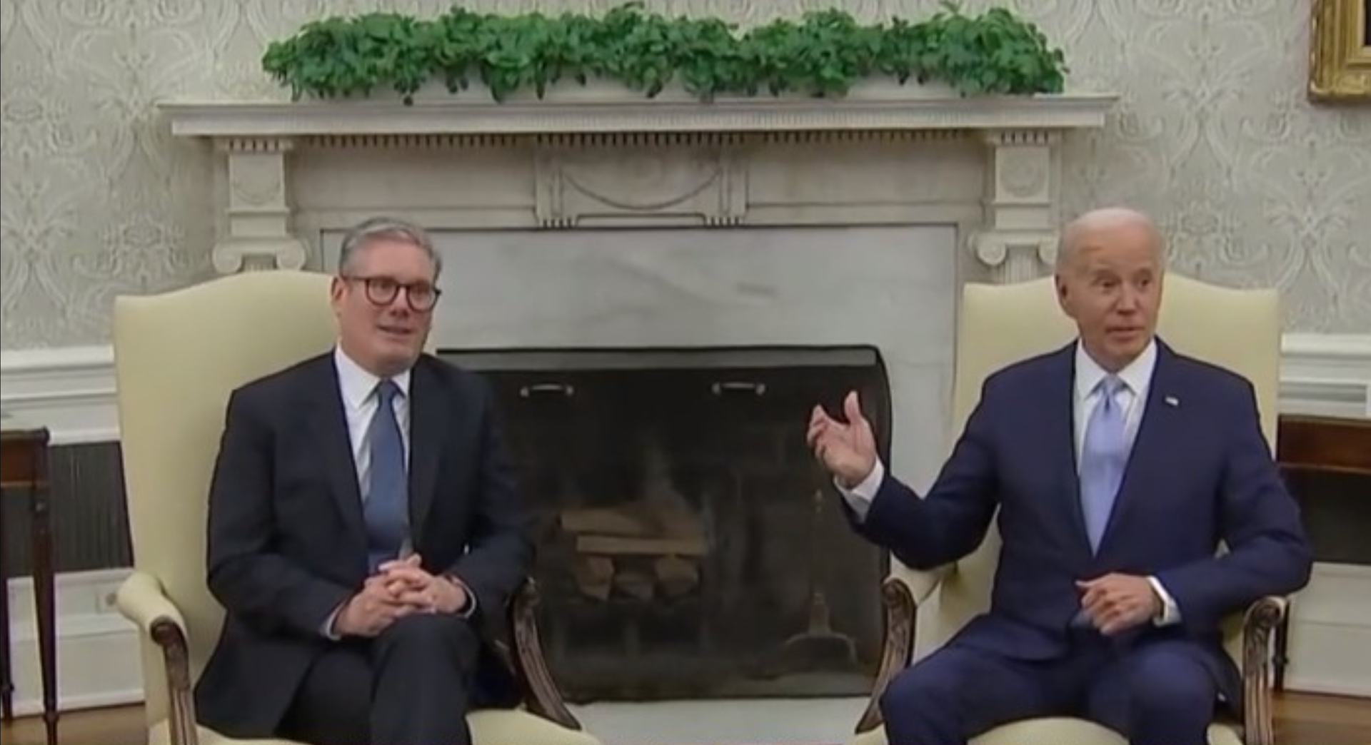 This 'Then And Now' Picture Of The Oval Office Is Going Viral And Says ...