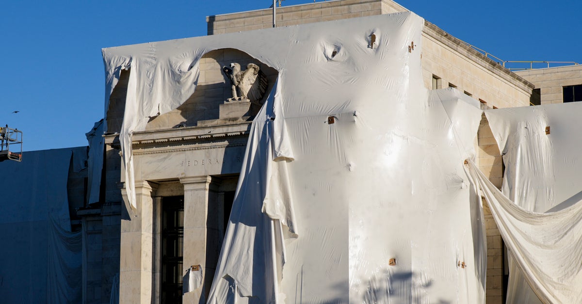 Trump Appointees Pushed For Marble In Fed Building Renovation White House Now Attacks