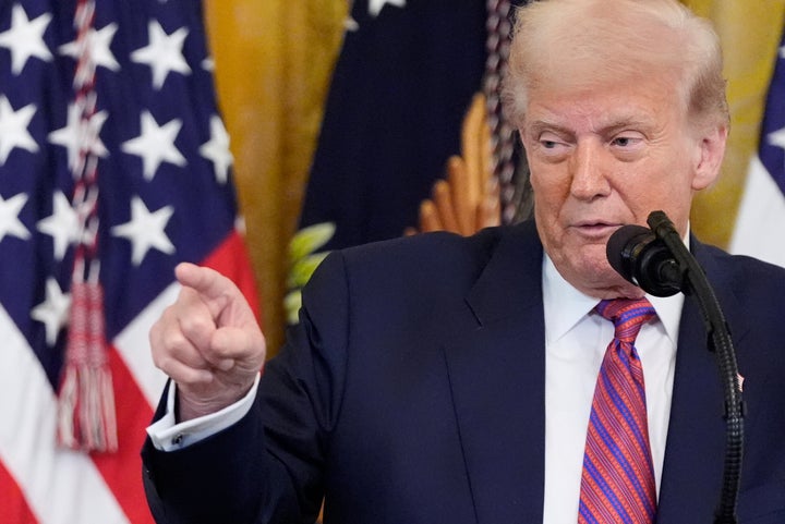 ホワイトハウスで開かれたイベントで話すトランプ大統領(2025年7月18日)