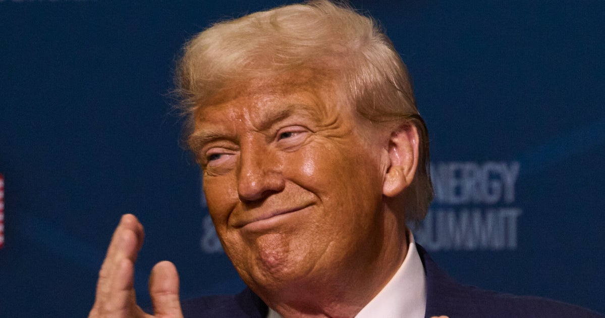 Trump Wants To Make Offensive Sports Team Names Great Again