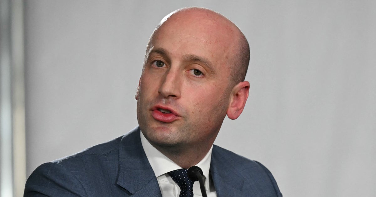 Critics School Stephen Miller For Building Up These Absurd American History Claims