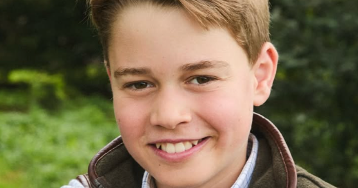 Prinz George strahlt auf neu veröffentlichten Fotos zu seinem 12 ...