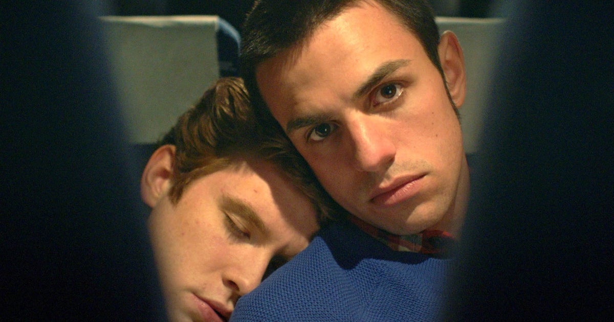 ‘Before We Forget’ Shines In Its Dreamy Depiction Of Queer First Love