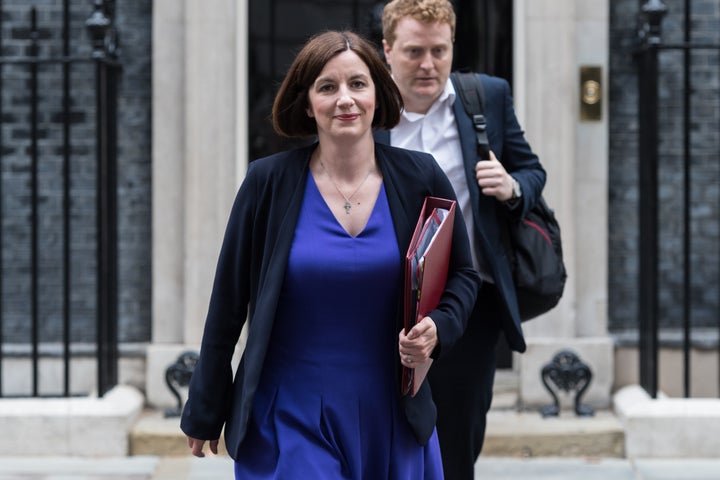 イギリスのフィリプソン教育相（2025年7月15日撮影）