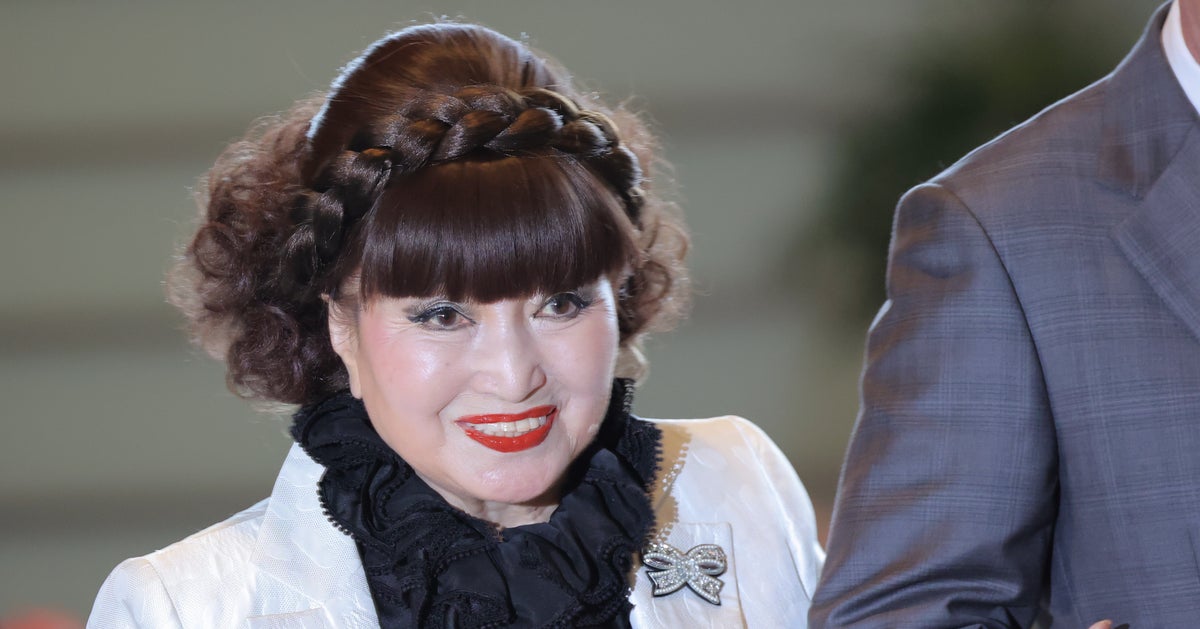 黒柳徹子、買い集めた大量のアクセサリーを前に笑顔「こんなに集まっ 