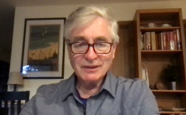 取材に応じる監督。 （スティーヴ・ジェームズ：アメリカ合衆国バージニア州ハンプトン生まれ。二度のアカデミー賞ノミネート、多数の受賞歴を持つドキュメンタリー作家。代表作に『フープ・ドリームス』や『スティーヴィー』『Life Itself』）