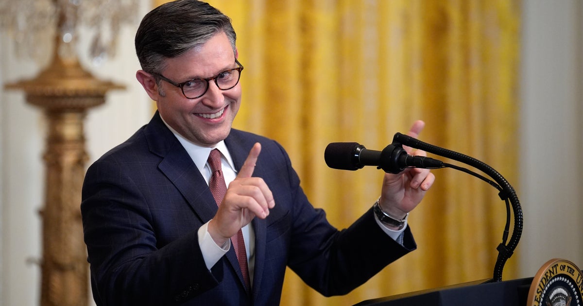 https://img.huffingtonpost.com/asset/6887b398160000c2c65d7714.jpeg?cache=TkhWm6nXdV&ops=1200_630