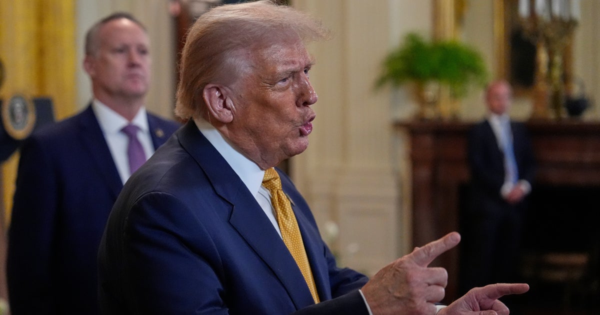 https://img.huffingtonpost.com/asset/6888f710160000a6105d786a.jpeg?cache=8hQGNsqqDM&ops=1200_630
