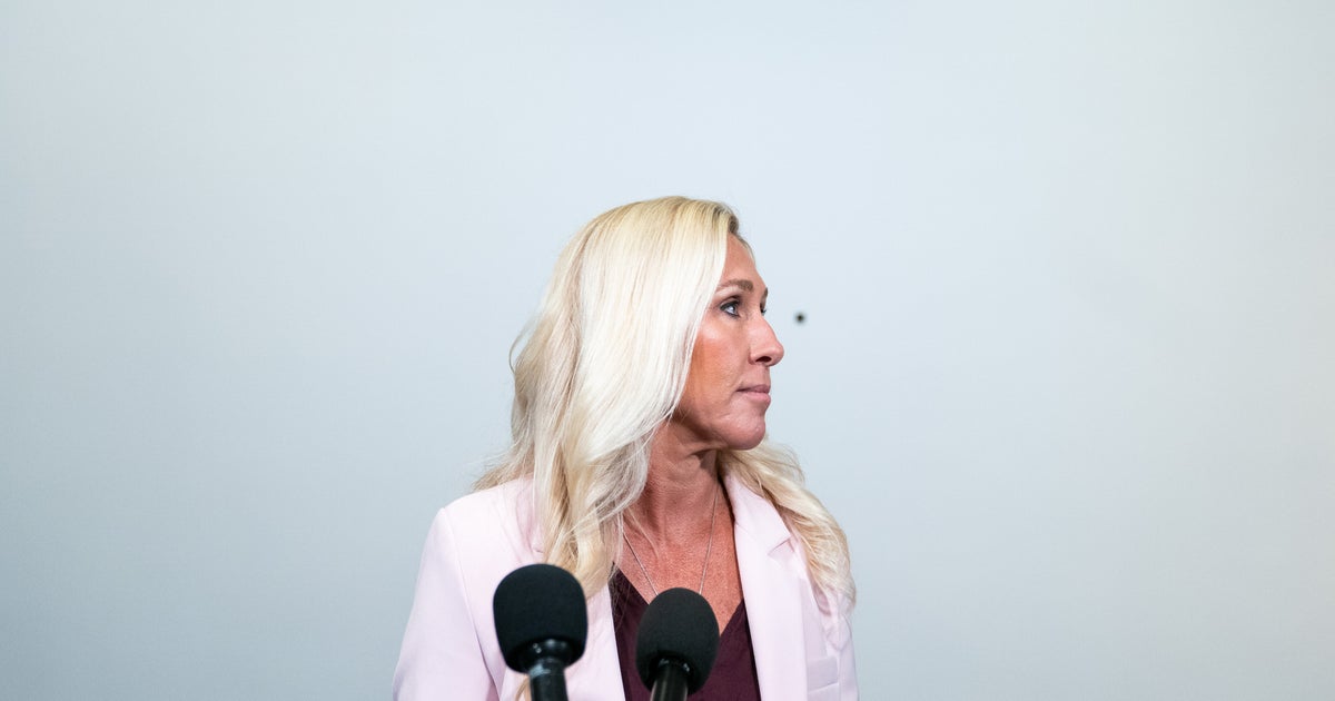 https://img.huffingtonpost.com/asset/6889116516000001175d787e.jpeg?cache=8Htl35YUeF&ops=1200_630