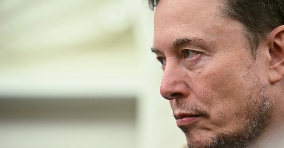 https://img.huffingtonpost.com/asset/688bc7c1190000b7bb600a40.jpeg?cache=SqqBPC7UrY&ops=1200_630