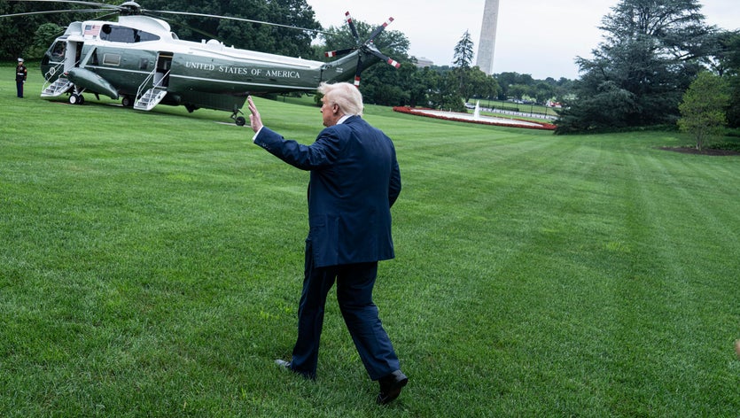 Trump-Departs-White-House-Greets-Interns