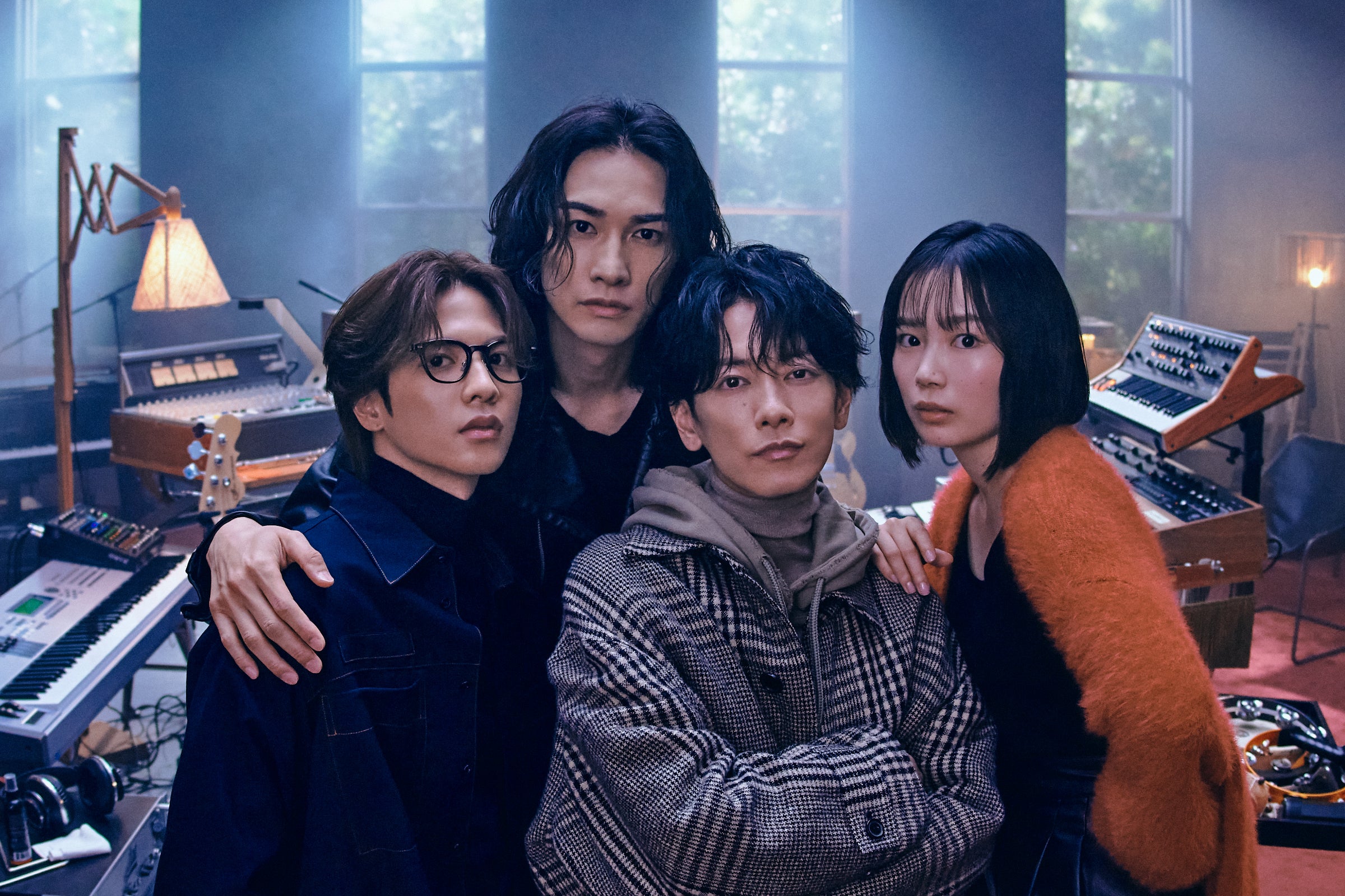 Netflix グラスハート エキストラ テンブランク リストバンド Amazon.co.jp: グラスハート エキストラ リストバンド