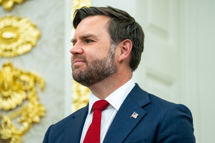 JD Vance Had A River’s Water Stage Raised For His Household Trip JD Vance Had A River’s Water Stage Raised For His Household Trip