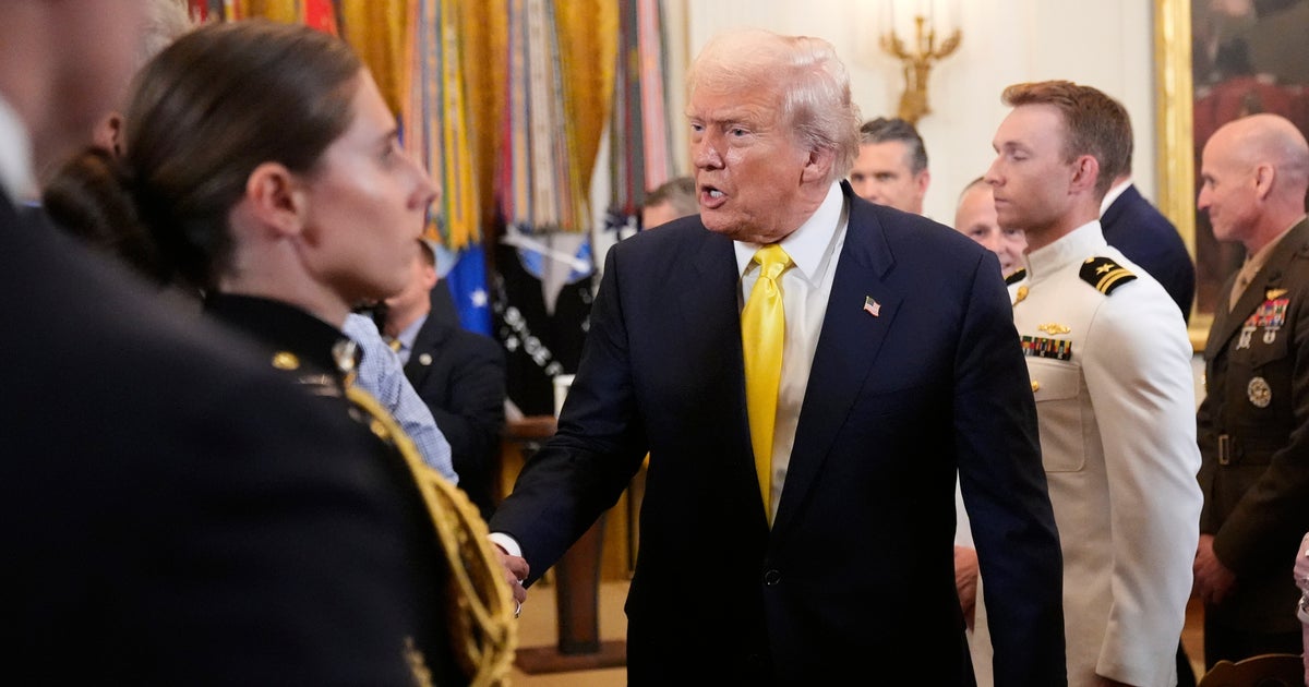 Trump Honors Purple Heart Recipients, Including 3 Who Sent Him Their Own Medals