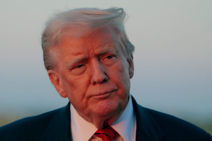 White House Hype on Trump 1 The president of the United States, Donald Trump, speaks with journalists near Air Force One at Lehight Valley International Airport on August 3, 2025 in Allentown, Pennsylvania.