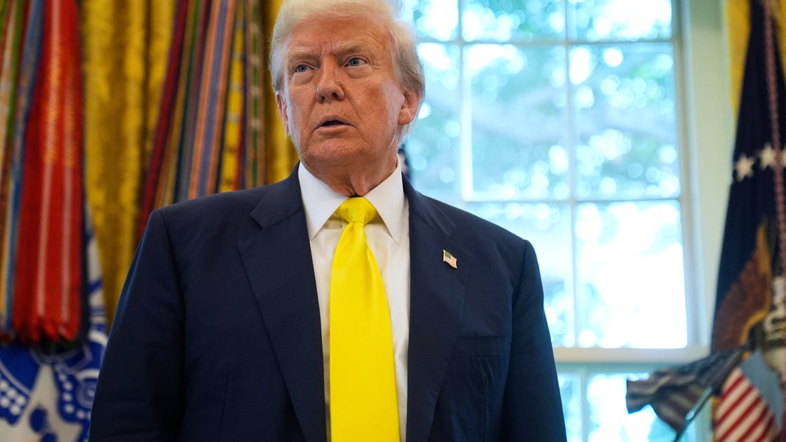 President Trashes Famed Economist As 'Trump Deranged BUM'