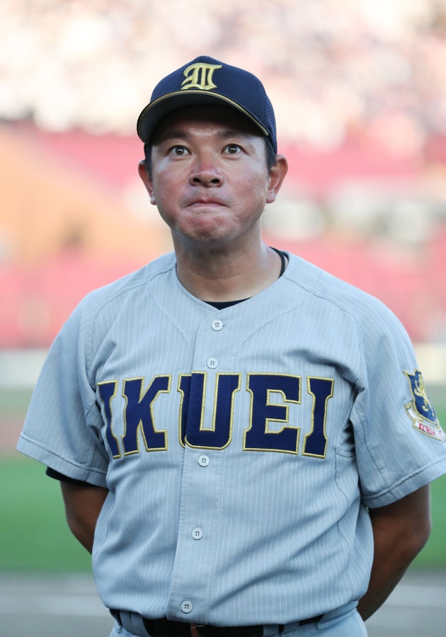 仙台育英高校野球部の須江航監督