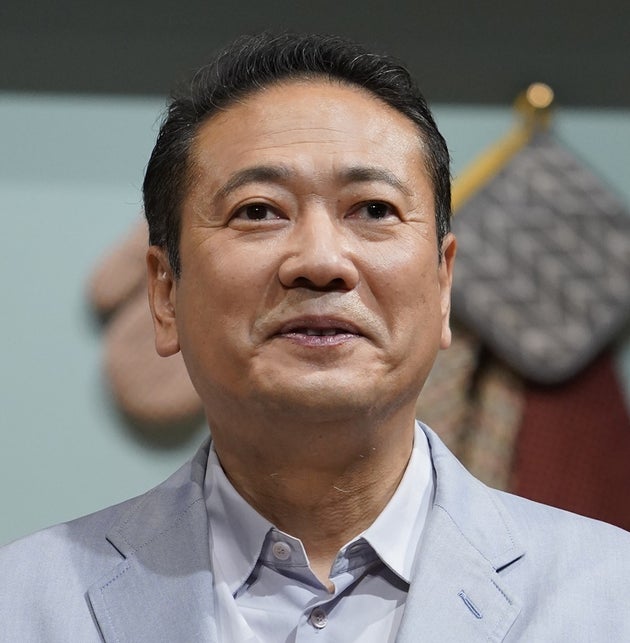 鎧塚俊彦さん