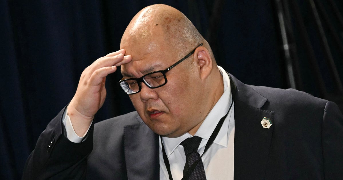 White House Spox Totally Loses It Over Rock Star's Trump Takedown