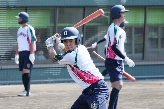 優勝した沖縄尚学・主将の眞喜志拓斗選手