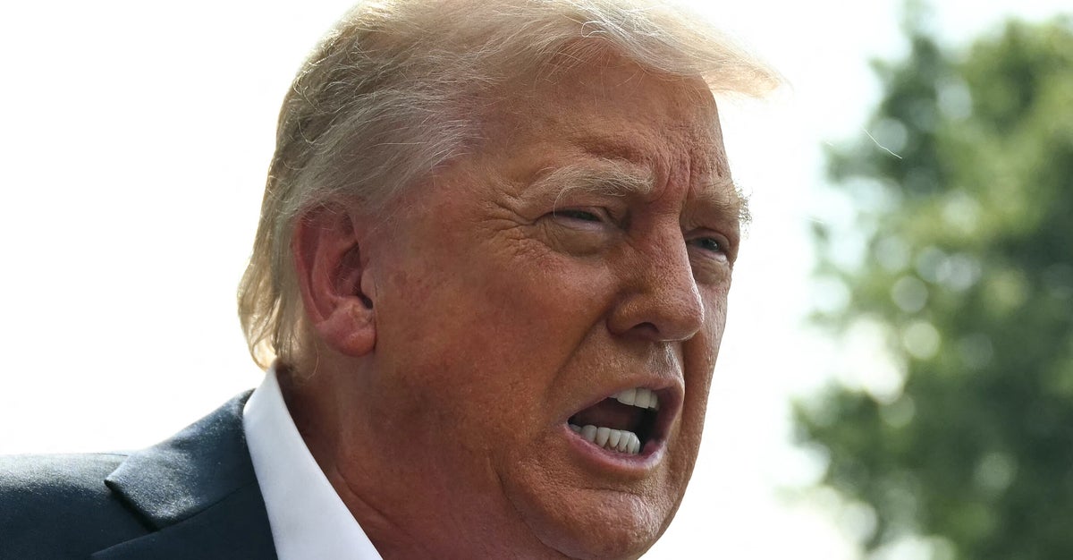 https://img.huffingtonpost.com/asset/68abf3b018000093648c635d.jpeg?cache=ftRQ589LgC&ops=1200_630