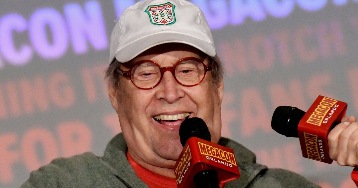 Chavy Chase Relentlessly Made Fun Of 1 Brat Pack Member For Going Through Puberty