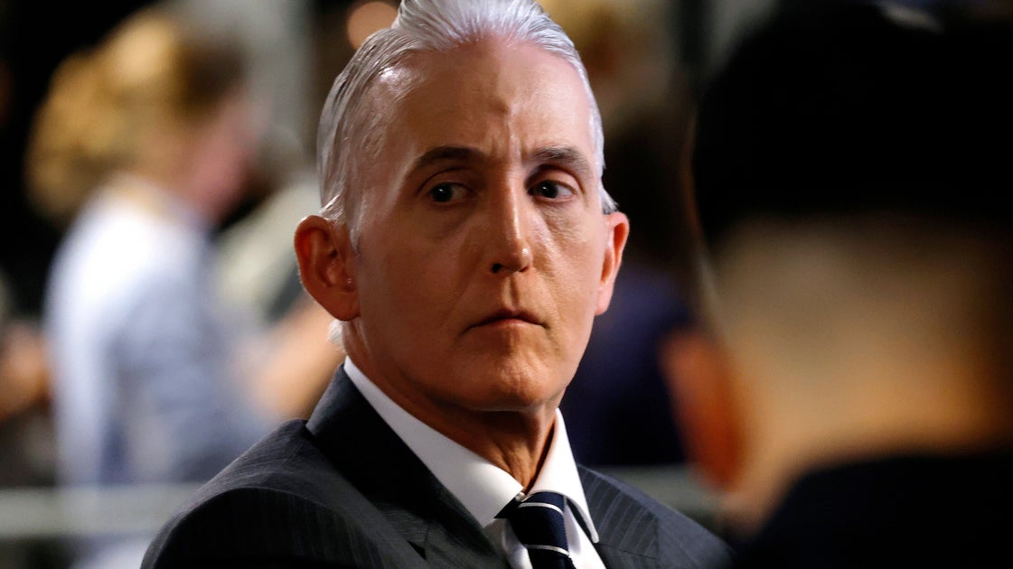 Fox News Host Calls For Stricter Gun Laws Live On Air, Reversing Past Stance