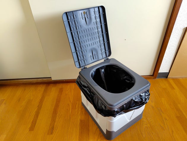 3COINS「折りたたみ非常用トイレ」