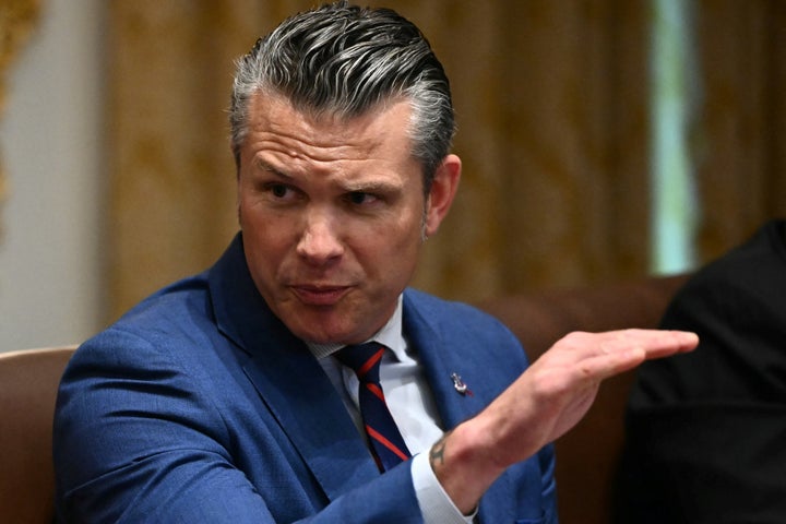 Thriller Surrounds Trump's $1.2 Billion Military Contract For Enormous Detention Tent Camp 1 Defense Secretary Pete Hegseth approved using Fort Bliss for the new detention center.