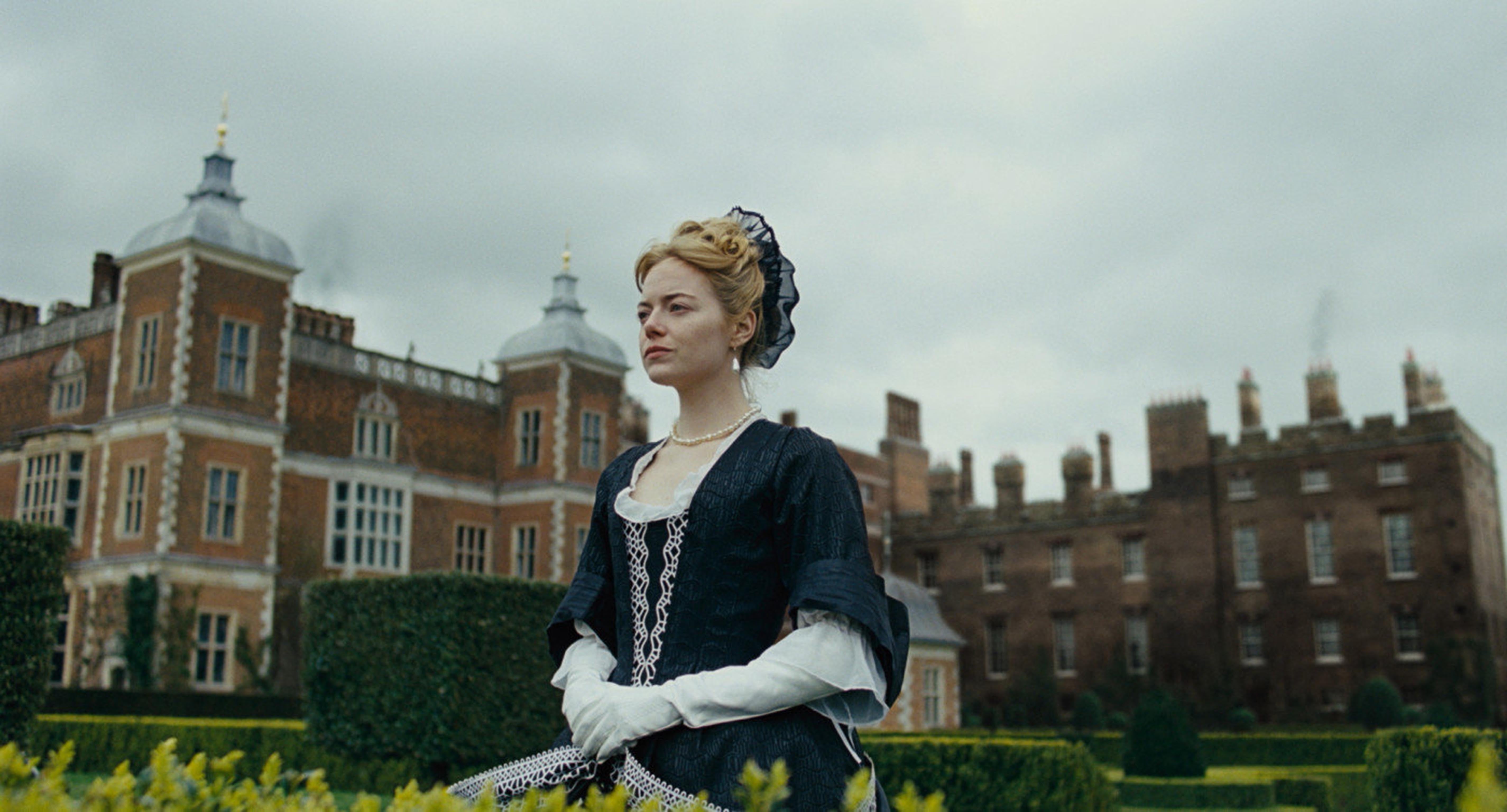 Emma Stone Reveals Brutal Effects Of The Favourite Costume On Her Body: 'All My Organs Shifted'
