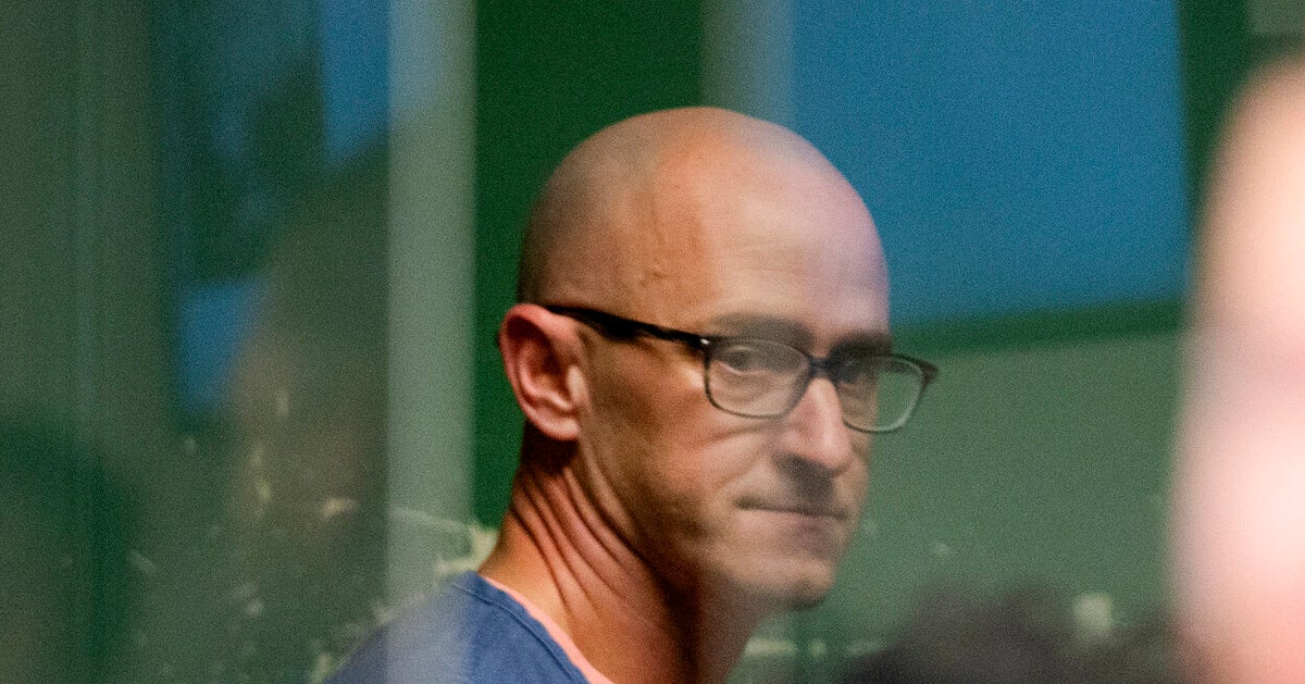 Ex-Pilot Accused Of Trying To Cut Engines On Passenger Flight Agrees To Plea Deals Ex-Pilot Accused Of Trying To Cut Engines On Passenger Flight Agrees To Plea Deals